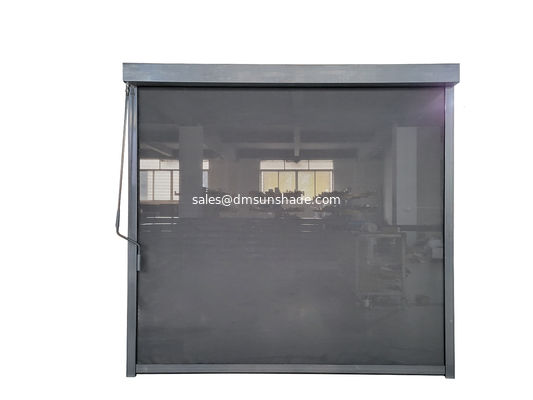 Puertas exteriores ventanas de manivela manual de rodillo de cremallera a prueba de viento ciego
